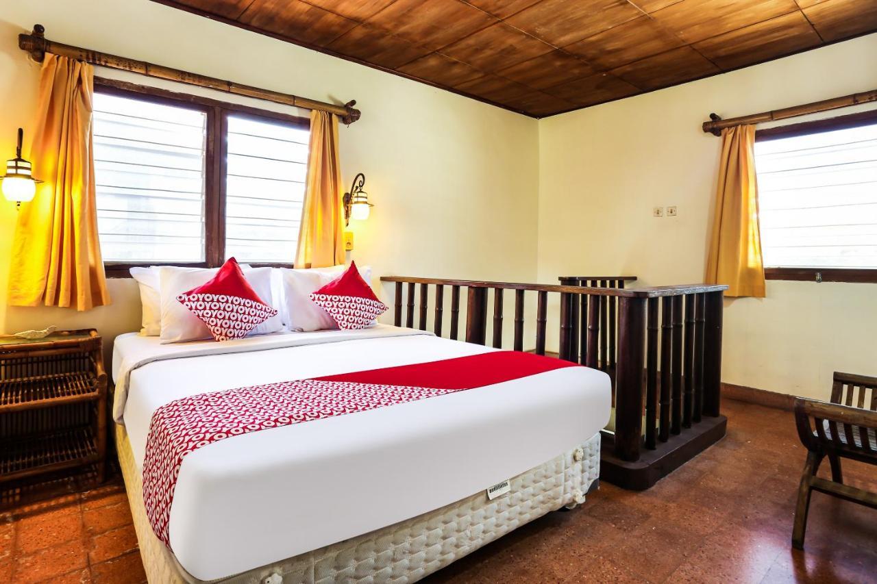 Oyo 90893 Mimpi Bungalows Кута Экстерьер фото
